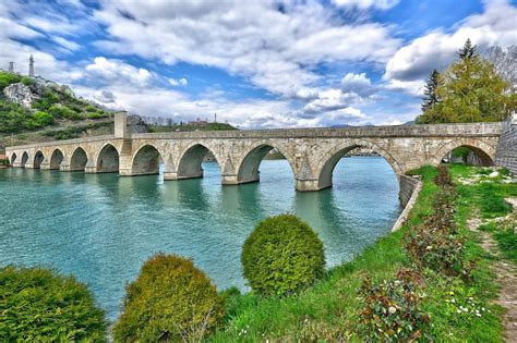 Historic Bridges Bosnia U