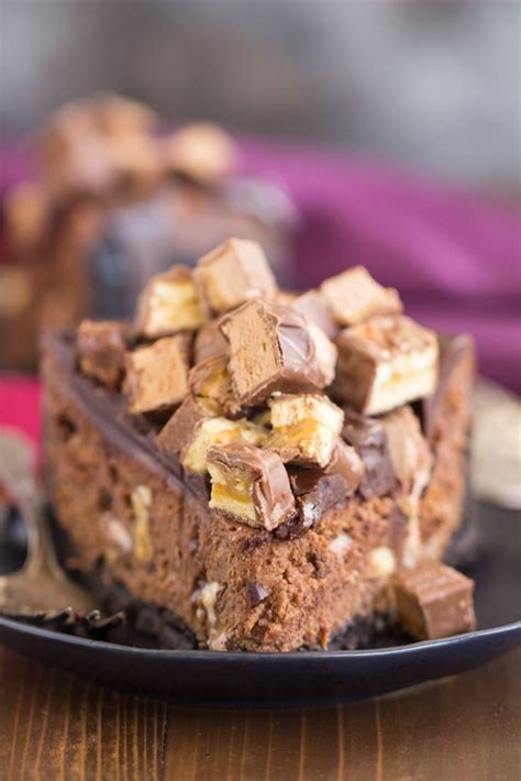 Triple Chocolate Candy Bar Cheesecake The Gold Lining Girl