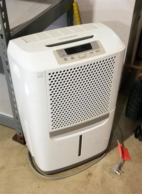 Frigidaire Model Fad704dwd Dehumidifier