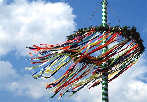 May Day - Traditions Around the World - Cultural Awareness » Cultural ...