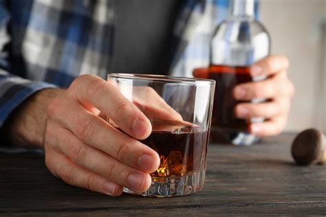 alcoholic alcohol addiction treatment center ohio