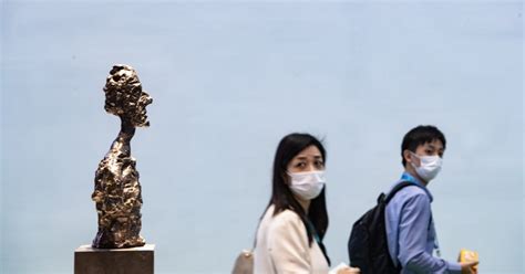 Cina Shanghai Mercato Opere Arte Antiquariato Registra Forte