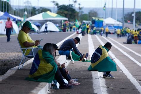 Qg Do Ex Rcito No Df Detran Multa Ve Culos Durante Manifesta O