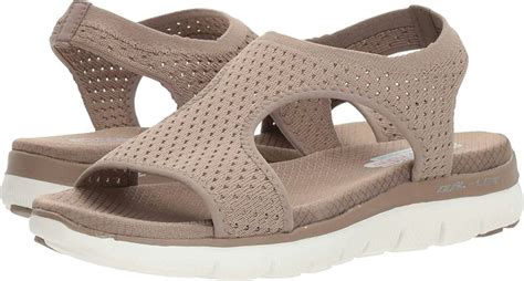 The 14 Best Sandals For Walking Long Distances According To A Podiatrist