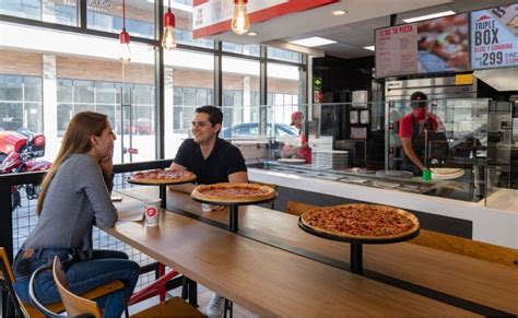 Pizza Hut cumple 40 años en el Ecuador y se mantiene firme como la