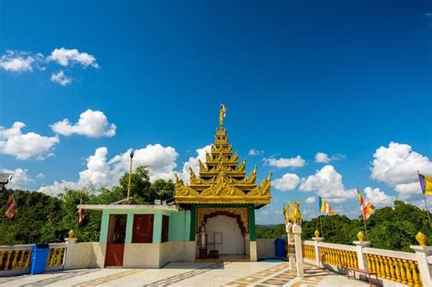 Premium Photo Bangladesh October 14 2019 Inside View Of The Buddhist