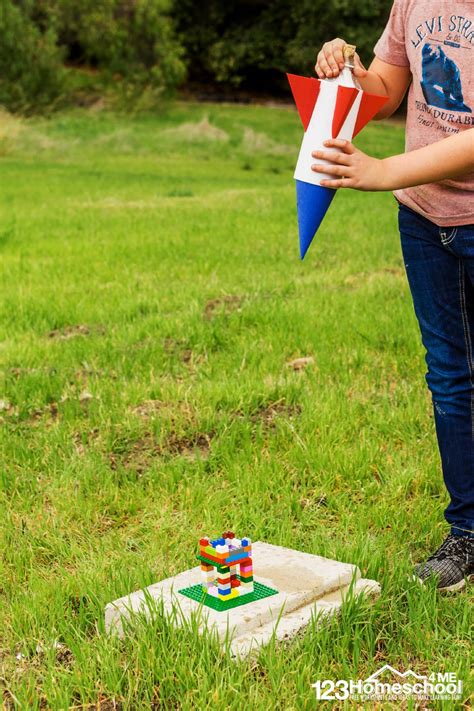 🚀 Vinegar and Baking Soda Rocket Science Experiment for Kids