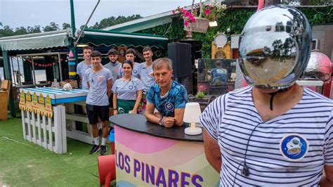 Los Pinares Entre Los Mejores Chiringuitos De Espa A De La Paella