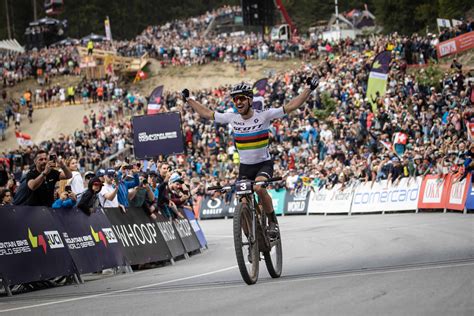 Nino Schurter Secures Record Th World Cup Victory In Lenzerheide