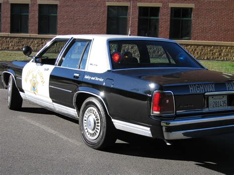 Ford Crown Victoria Chp Picture Supermotors Net Police