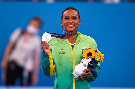 Rebeca Andrade Vai Ser A Porta Bandeira Do Brasil Na Cerim Nia De