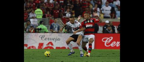 Foto Flamengo Perdeu Para O São Paulo 0 X 1 No Primeiro Jogo Da Final Da Copa Do Brasil