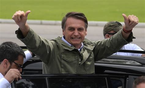 Posse De Bolsonaro Ter Desfile Em Carro Aberto E Coquetel Pa S