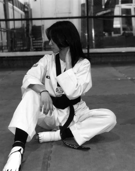 Pin By Cat On Lifestyle Taekwondo Girl Taekwondo Martial Arts Workout