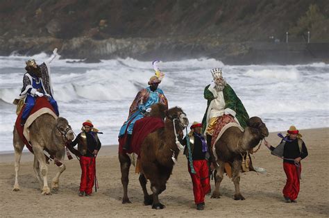 La Cabalgata De Los Reyes Magos A Lo Largo De España Chic