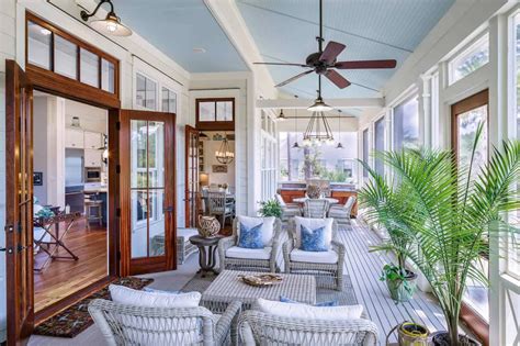 Charming Southern Style Screened Porch Ideas To Love All Season