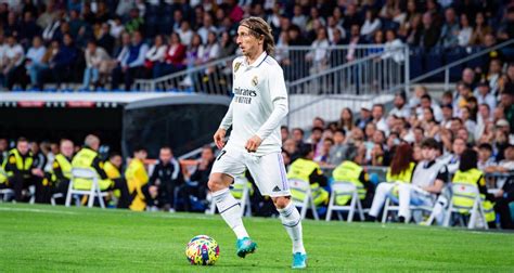 Real Madrid Modric A Refus Une Offre Totalement Dingue Venue D