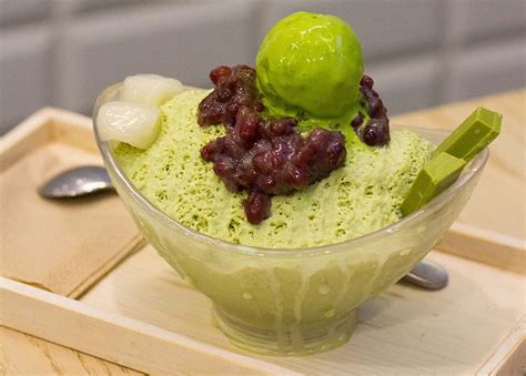 6 Fun Cafes for Korean Bingsu Desserts | Booky