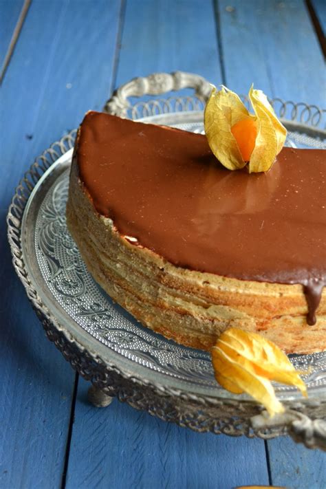 kingdom   cake spekkoek