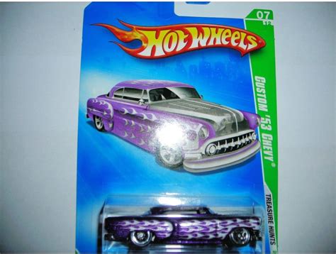 Amazon Hot Wheels 2009 Treasure Hunt Custom 53 Chevy 1 64 Scale Toys Games