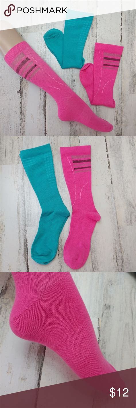 2 Pair Women S Graduated Compression Socks