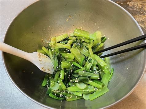 【野菜ひとつ】小松菜の甘辛さっぱり和え 週末の作り置きレシピ