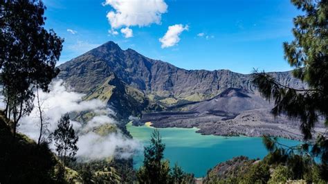 Mountain Rinjani Trekking Adventures Tour And Package