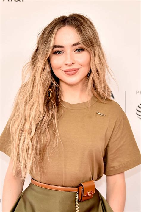 Sabrina Carpenter Fans Outrage Over 200 Scam Seats As They Call