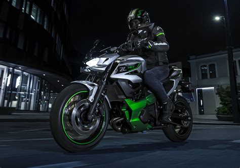 Z 7 Hybrid MY 2024 Kawasaki Italia