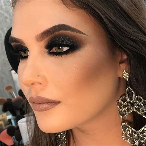 Como Fazer Olho Esfumado Preto Smokey Eyes Maquiagem Olhos Pretos