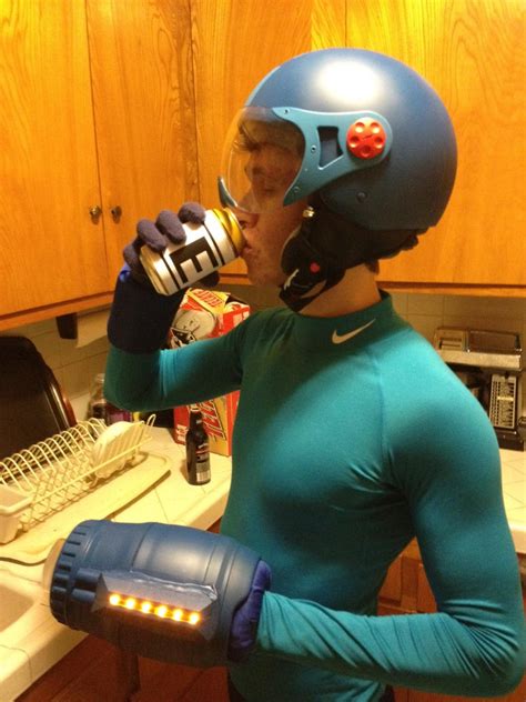 Megaman Cosplay 4 by Cerberust on DeviantArt