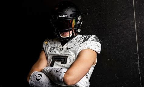 Oregon Recruiting: Oregon Lands Commitment From Tight End Jackson Ford ...