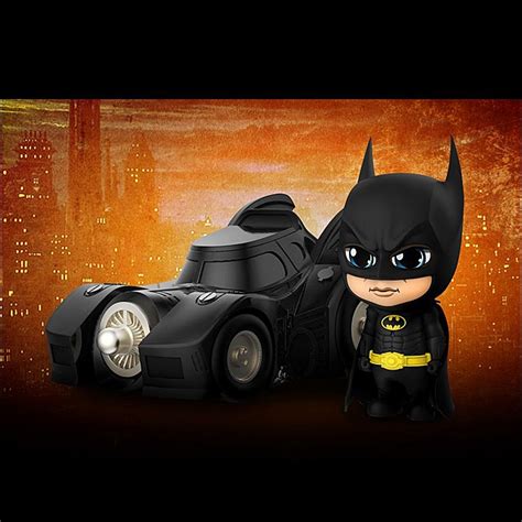 Hot Toys Batman 1989 Batman With Batmobile Cosbaby S Bobble Head