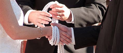 HANDFASTING o Unión de manos Ceremonia para enlace celta