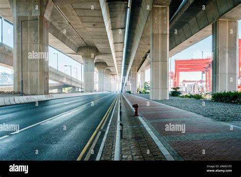 Hong Kong Elevated Highway Hi Res Stock Photography And Images Alamy