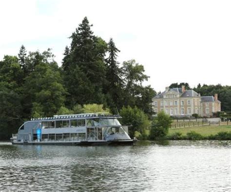 Promenade Sur L Erdre Visiter Nantes En Bateau Bateaux Nantais