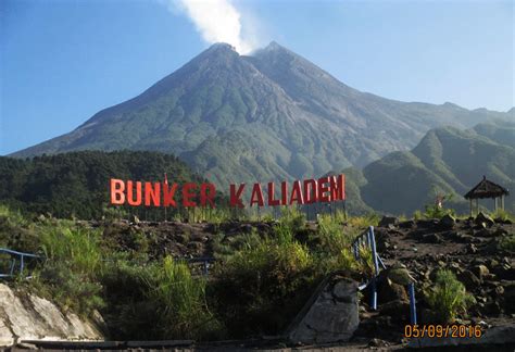 Wisata Alam Bunker Kaliadem ~ Wisata Alam Indonesia