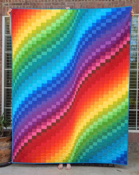 The Fleming S Nine Blogger S Quilt Festival Rainbow Bargello