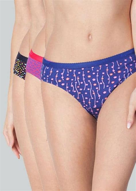 Buy Lyra Women S Cotton Assorted Printed Bikini Panty Pack Of Online