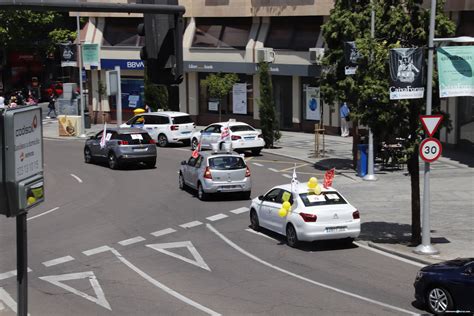 Protesta Motorizada De Los Trabajadores De Correos Por Las Calles De