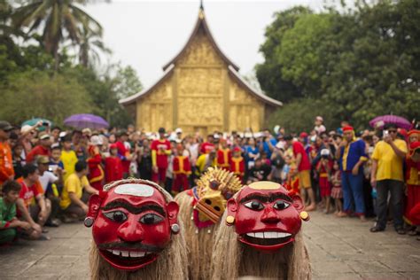 Bun Pi Mai: Celebrating the New Year in Laos