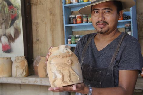 Sam el artesano precursor de la alfarería en Tehuantepec NVI Istmo