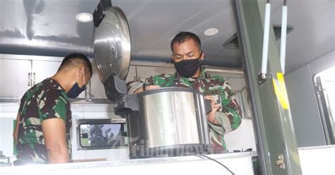 Dapur Umum Tni Polri Percepatan Penanganan Covid Foto