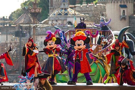 Tokyo Disney Resort Halloween 2016 Guide - Disney Character Central Blog