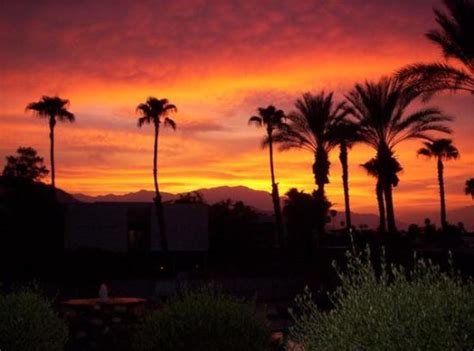 Sunset In Palm Desert 2006 Picture Of International Hotel And Suites