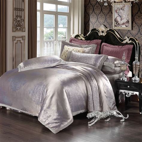 Velvet Jacquard Satin Bedding Sets Silk Duvet Cover Bed Sheet Sets