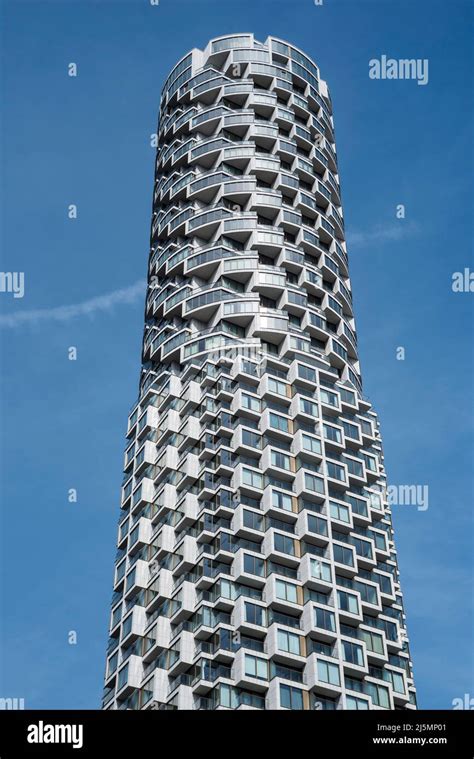 Urban Architecture Residential Tower Block With 3 Distinct Styles At Different Heights In