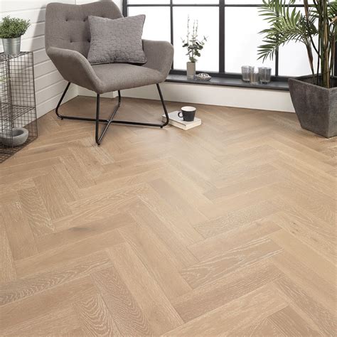 Lusso Rome Herringbone Smoked Grey Brushed And Lacquered Engineered Oak