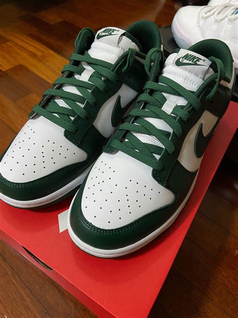 与え Nike Dunk Low Team Green Kids