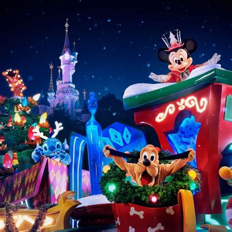 Nouveau Mickey Et Sa Parade Tincelante De No L Disneyland Paris